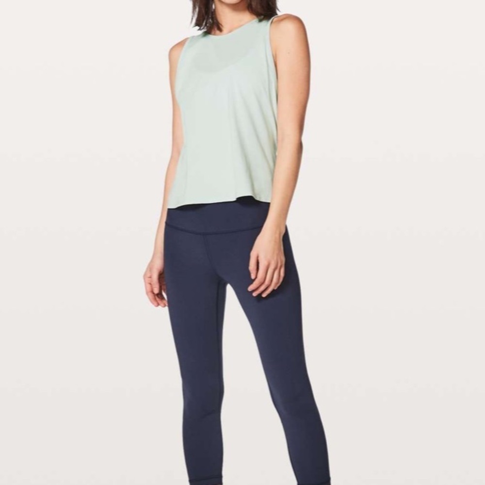 Lululemon I S - Picture 10 of 11